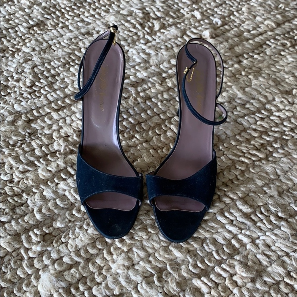 Sax Fifth Avenue Navy pumps, Size 10N